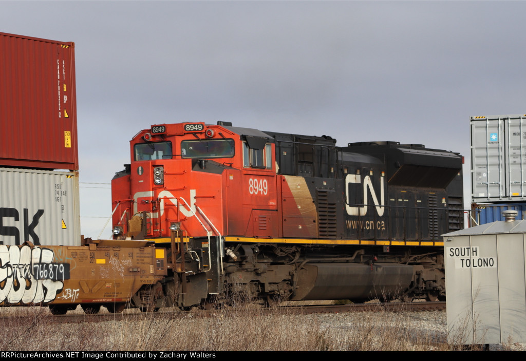 CN 8949